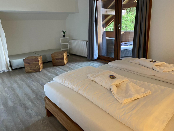 Bedroom 2, Ferienhaus im Kurort inkl. Fruehstueck, Goslar