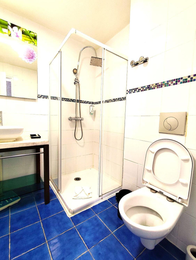 Bathroom 4, HOTEL DU FORT, Yvelines