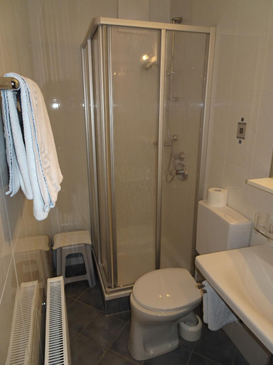 Bathroom 5, Gastehaus Laimbock, Schwaz
