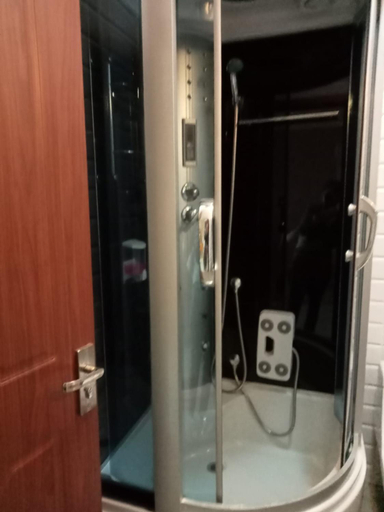 Others 3, apartament bloc joylife 18, Costinesti