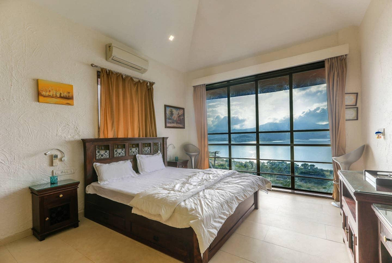 Bedroom 3, StayVista's Princess - A Villa with Infinity Pool & Breathtaking Views, Pune
