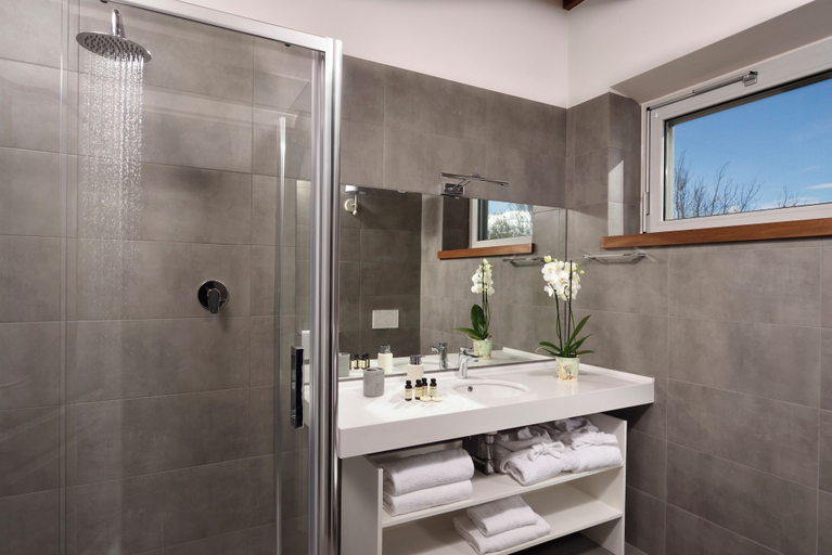 Bathroom 5, Anna Boccali Resort, Perugia