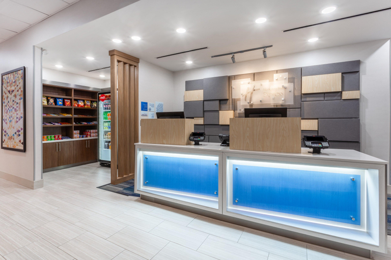 Public Area, Holiday Inn Express & Suites KEARNEY, Kansas City
