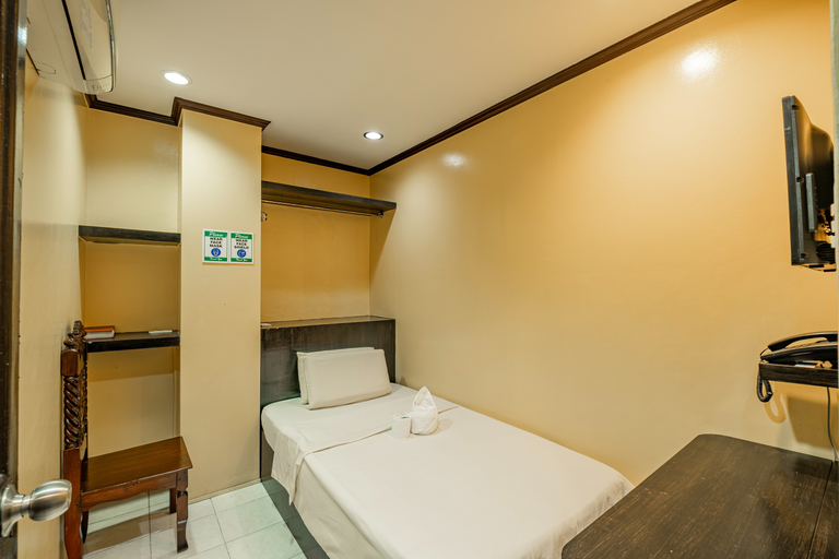 Bedroom 4, Hotel Juliano, Manila City