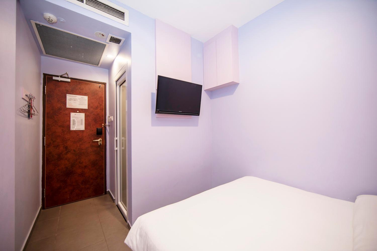 Bedroom 19
