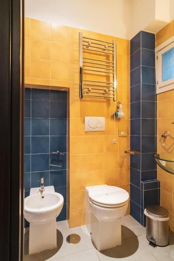Bathroom 5, Lovely Rooms Vatican, Rome