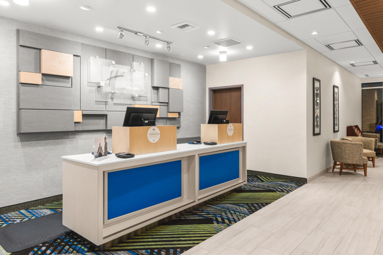 Public Area 3, Holiday Inn Express & Suites WILLOWS by IHG, Glenn