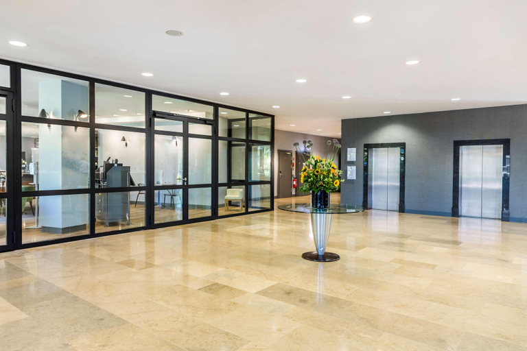Public Area 3, NH Luxembourg Airport, Luxembourg