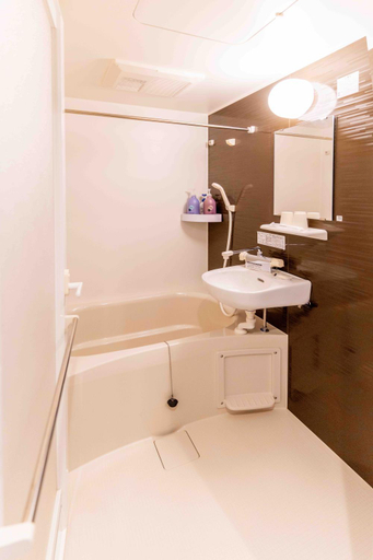 Bathroom 3, Shinkou House UE, Osaka