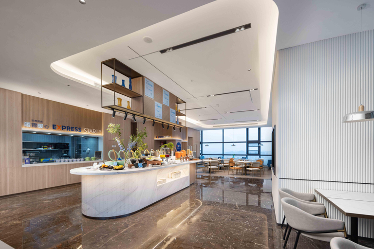 Food & Drinks 5, Holiday Inn Express WUHAN EAST LAKE by IHG, Wuhan