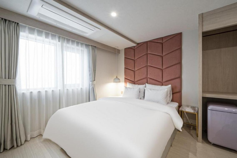 Bedroom 3, Busan Choeup Denbasta Hotel, Busanjin
