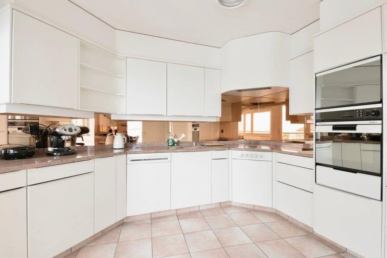 Kitchen, Alpine Stunning Apartment in Montreux by GuestLee, Pays-d'Enhaut