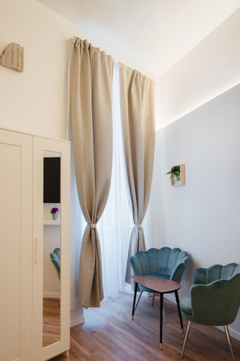 Others 3, PAX apartment, Roma