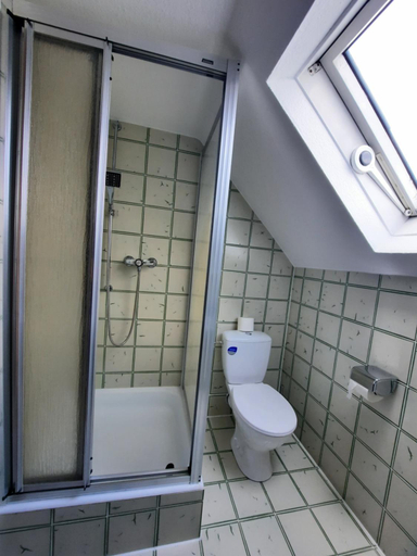 Bathroom 3, Monteurwohnungen, Monteurzimmer Elena Jesse Bad Konig, Michelstadt, Odenwaldkreis