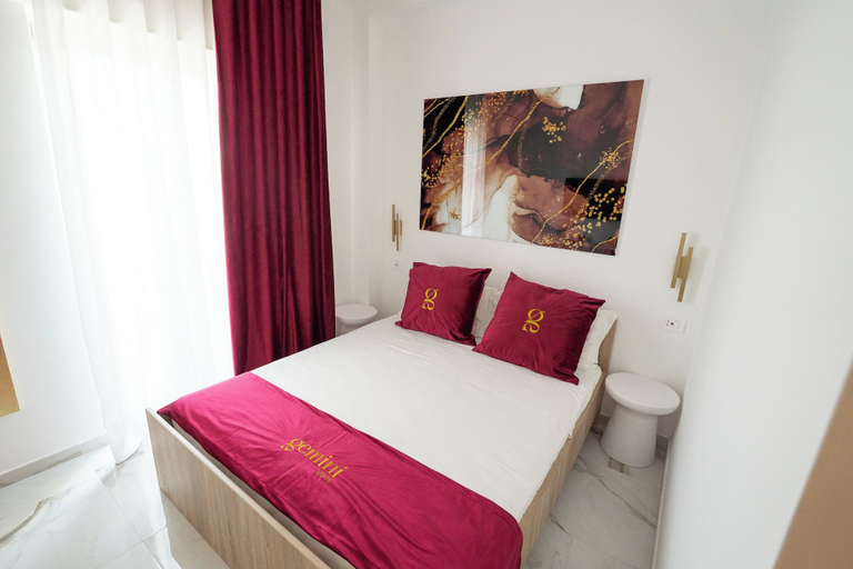 Bedroom 4, Gemini Suite, Napoli