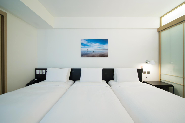 Bedroom 17