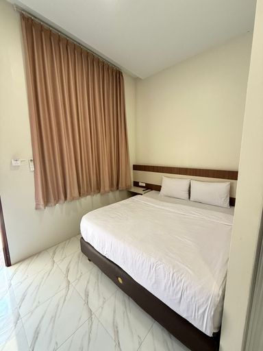 Bedroom 2, LUMIERE INN, Singkawang