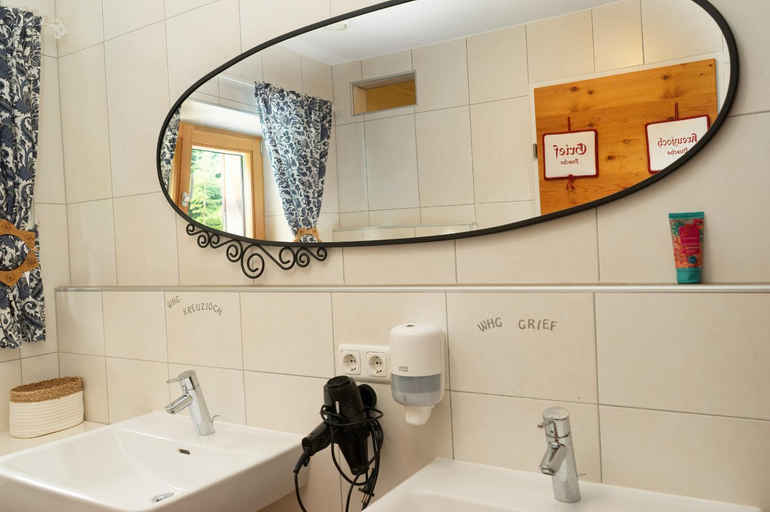 Bathroom 2, Wohnung Grief 143- Naviser Huette, Innsbruck Land