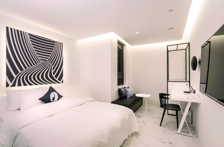 Bedroom 8