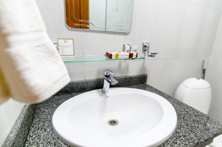 Bathroom 3, Hotel One Mansehra, Hazara