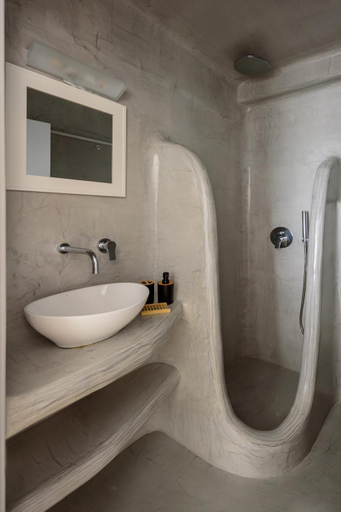Others 3, Sensia villa with Hot tub and Caldera View, South Aegean