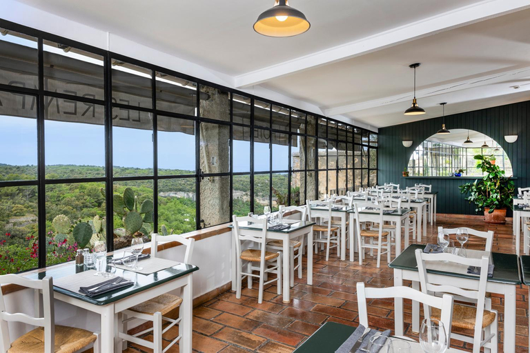 Food & Drinks 1, LES REMPARTS - Venasque, Vaucluse