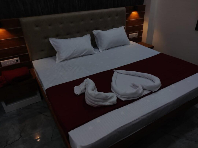 Others 4, Hotel Ashirvad, Nashik