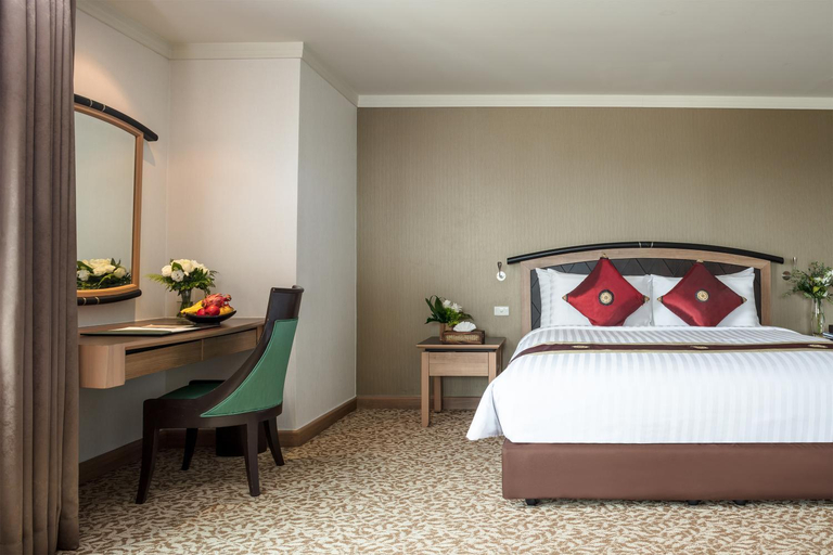 Bedroom 6