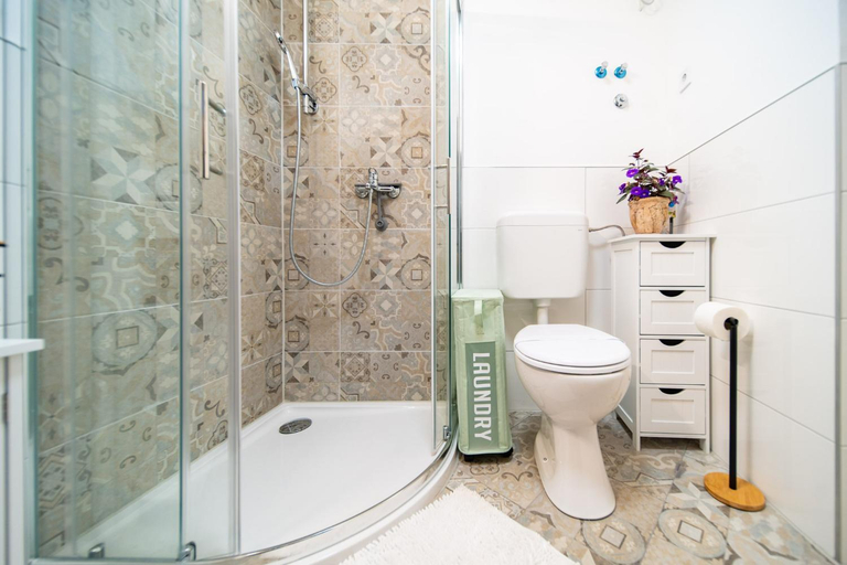 Others 5, Rooms Nona Albina, Lopar/Supetarska Draga
