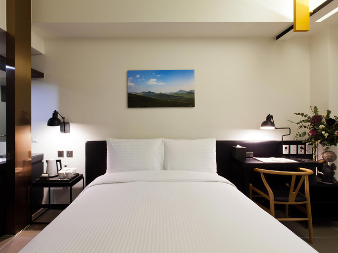 Bedroom 25