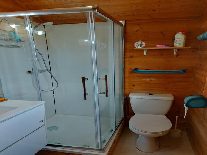 Bathroom 3, Chalet with Garden in Lotharingen, Vosges
