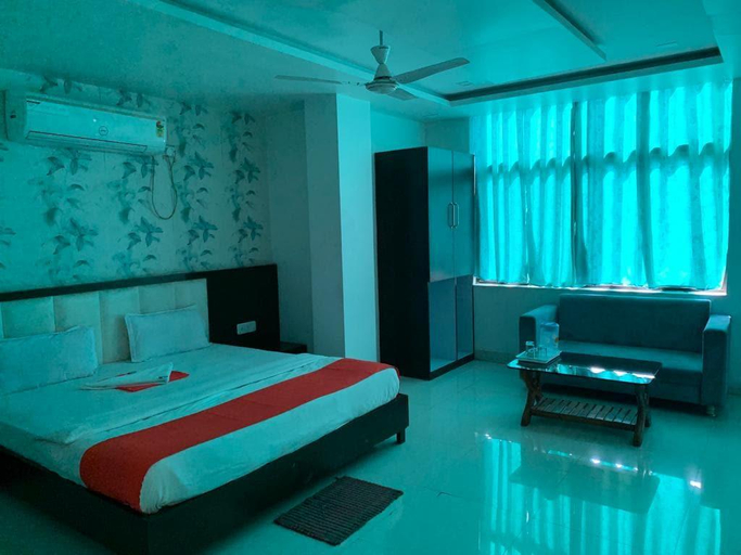 Others 3, HOTEL VALLABH VILAS, Hoshangabad