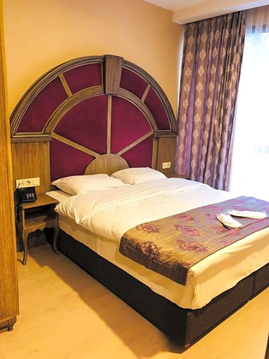 Bedroom 3, Gulec Hotel, Fatih