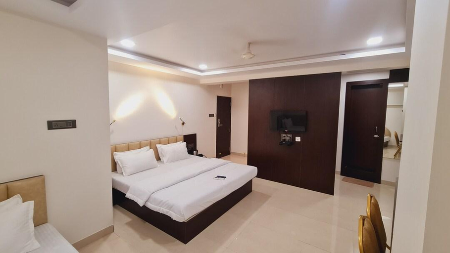 Others 4, Hotel Elegance Inn, Sangli