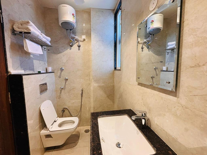 Bathroom, Hotel Saaj Mansion Gopalpura, Jaipur