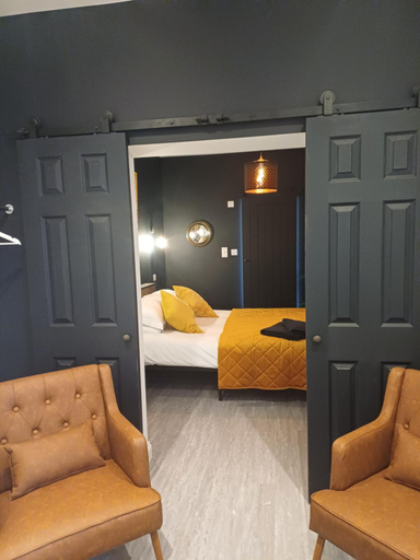 Bedroom 2, Crescent House, Plymouth