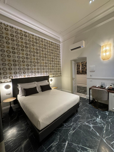 Bedroom 18