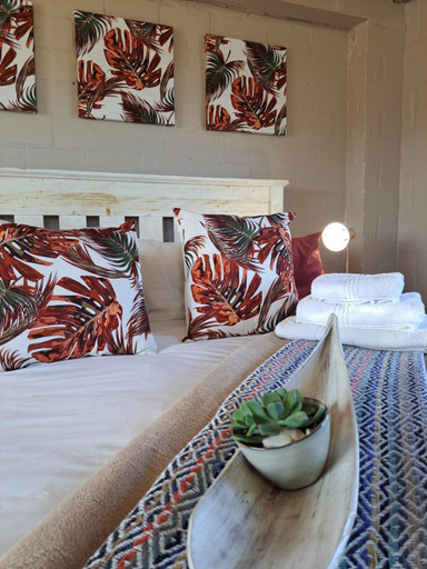 Bedroom 3, Thali Thali Game Lodge, West Coast