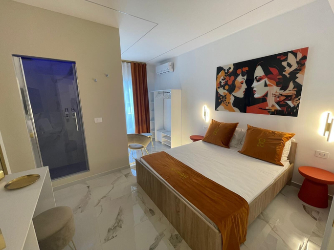 Bedroom 3, Gemini Suite, Napoli