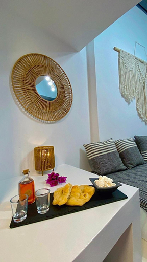 Food & Drinks 4, Babatseratsi skyrian studio 1, Central Greece