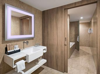 Bathroom 17