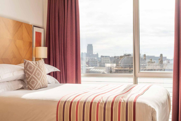 Bedroom 2, PREMIER SUITES Liverpool, Sefton