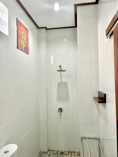Others 2, The Lima Home Stay in Canggu, Badung