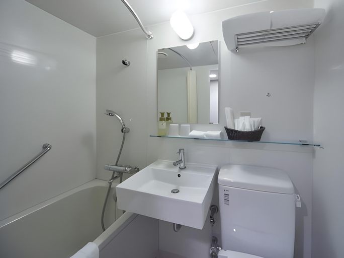 Bathroom 3