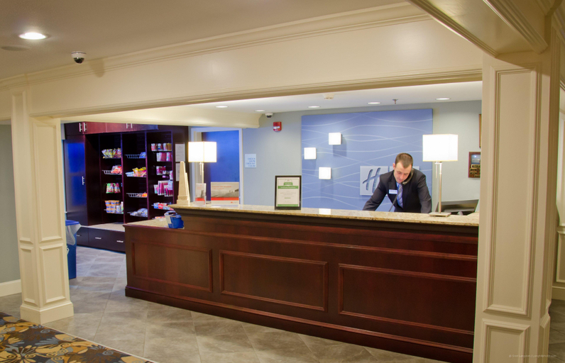Public Area 5, Holiday Inn Express & Suites MERRIMACK, Hillsborough