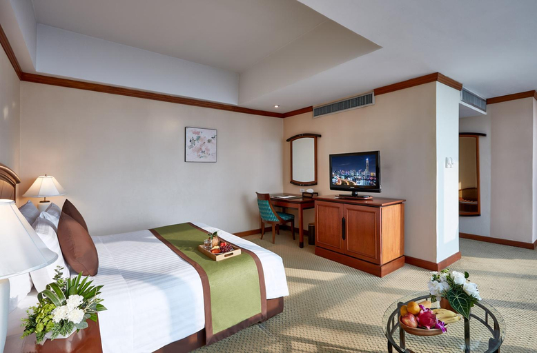 Bedroom 6