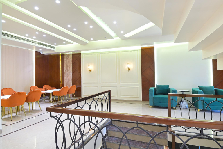 Food & Drinks 3, HOTEL SHANDON-2 MINS FROM CANNAUGHT PLACE, Delhi