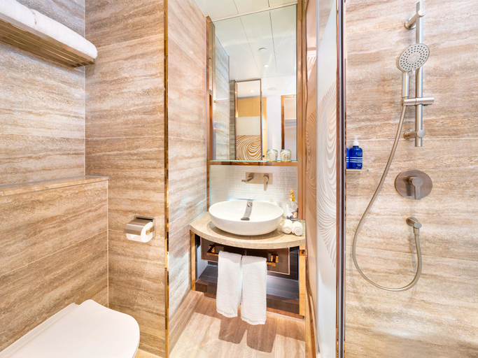 Bathroom 5