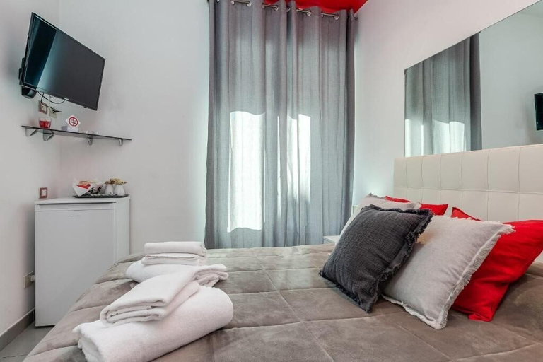 Bedroom 3, Lovely Rooms Vatican, Rome