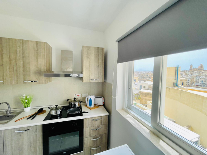 Kitchen 4, Birgu 2BR comfort Apartment by Holi